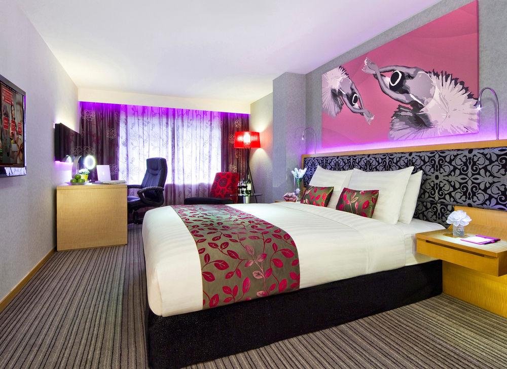 Kew Wanchai Hotel 4*
