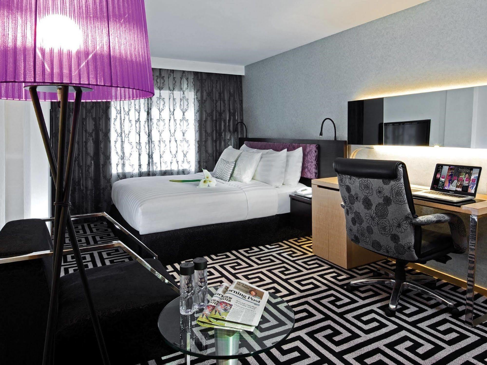 Kew Wanchai Hotel 4*